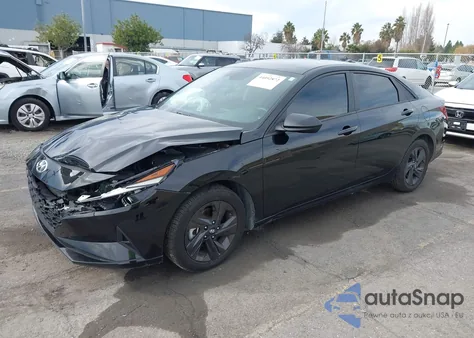 2022 Hyundai Elantra Sel from USA, damaged, VIN 5NPLM4AG9NH070708